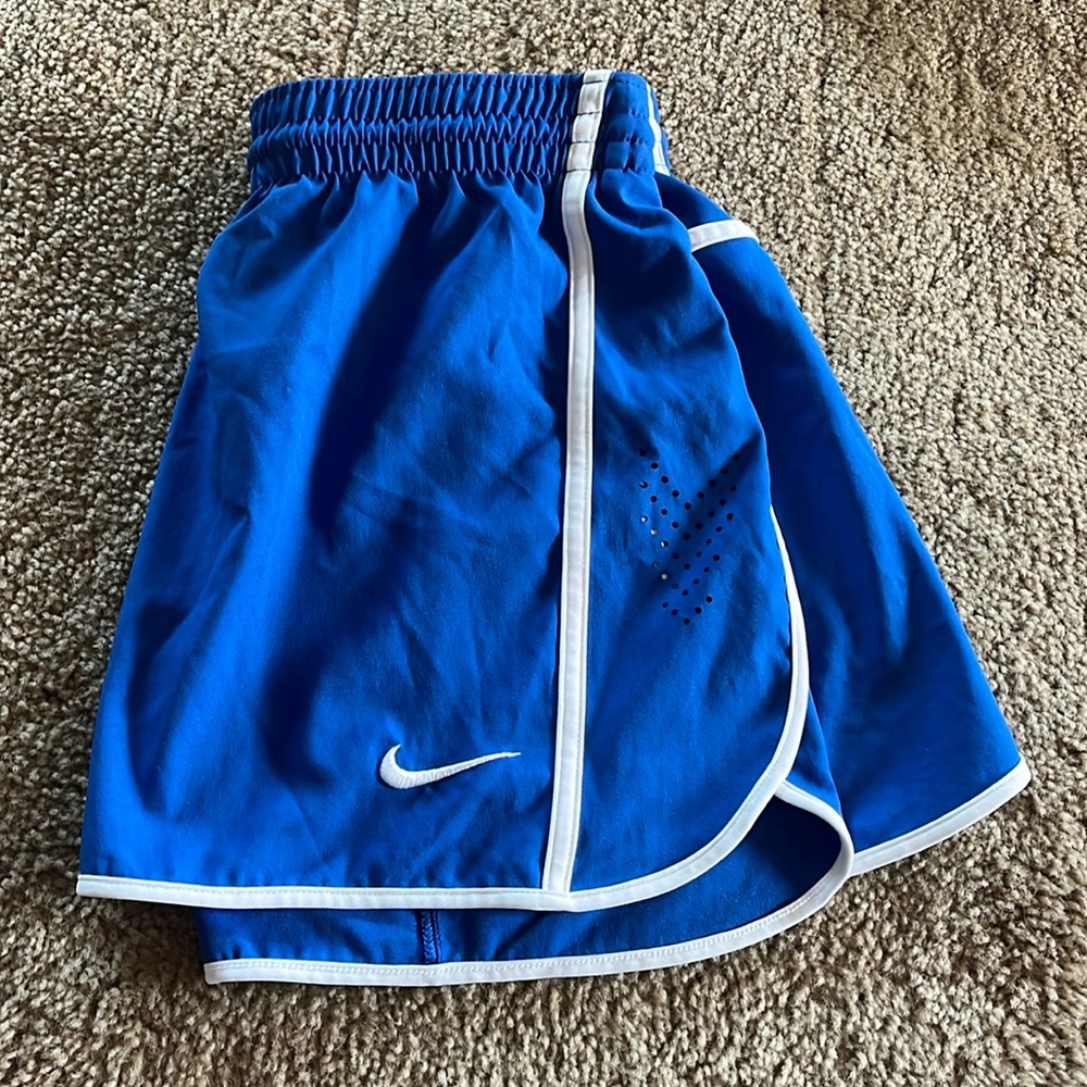 Nike tennis skirt